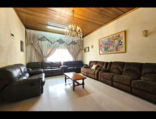10 BEDROOM HOUSE FOR SALE IN FORDSBURG
